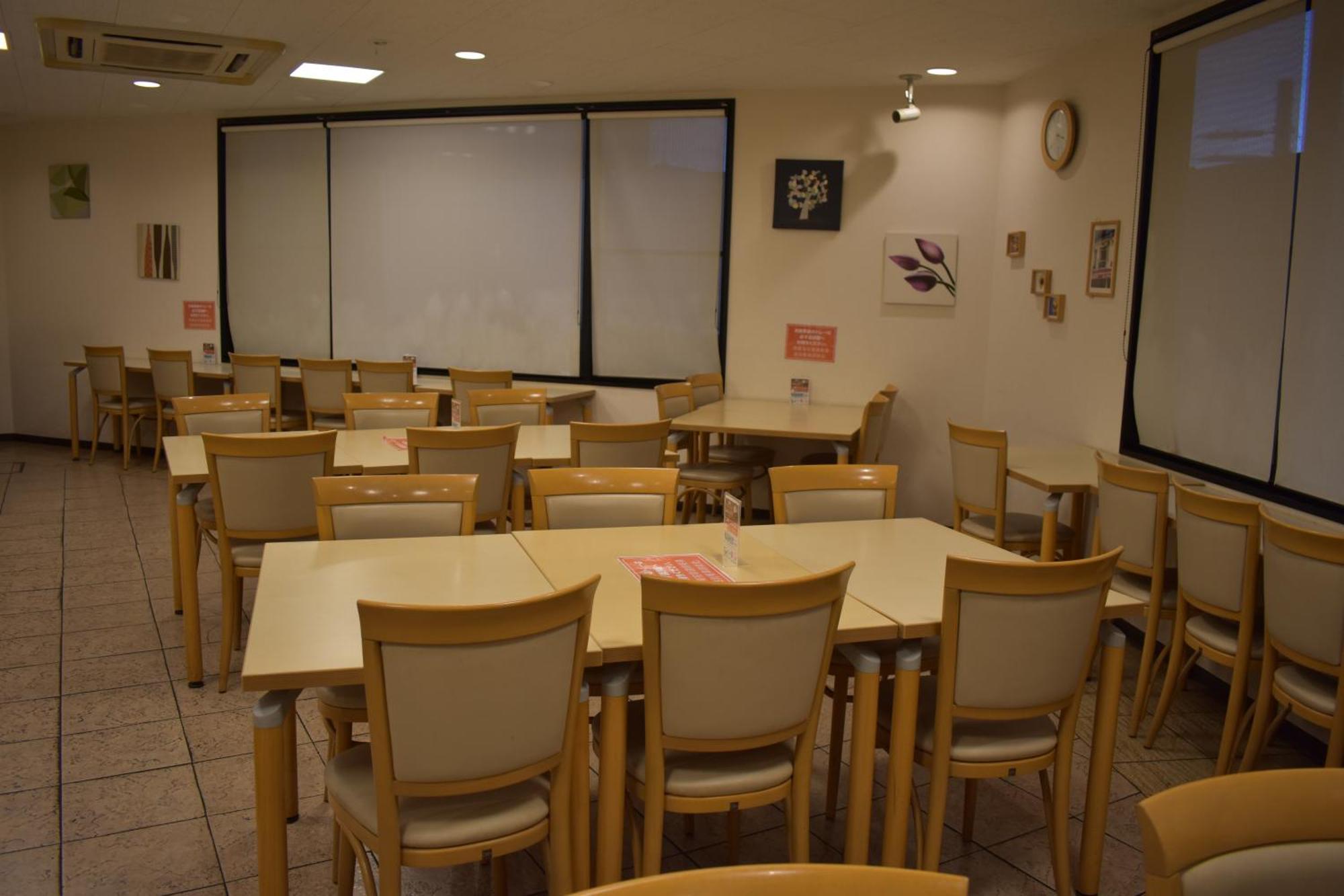 Hotel Crown Hills Toyokawa Bagian luar foto