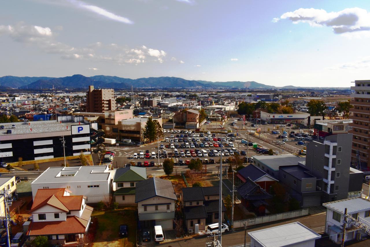 Hotel Crown Hills Toyokawa Ruang foto