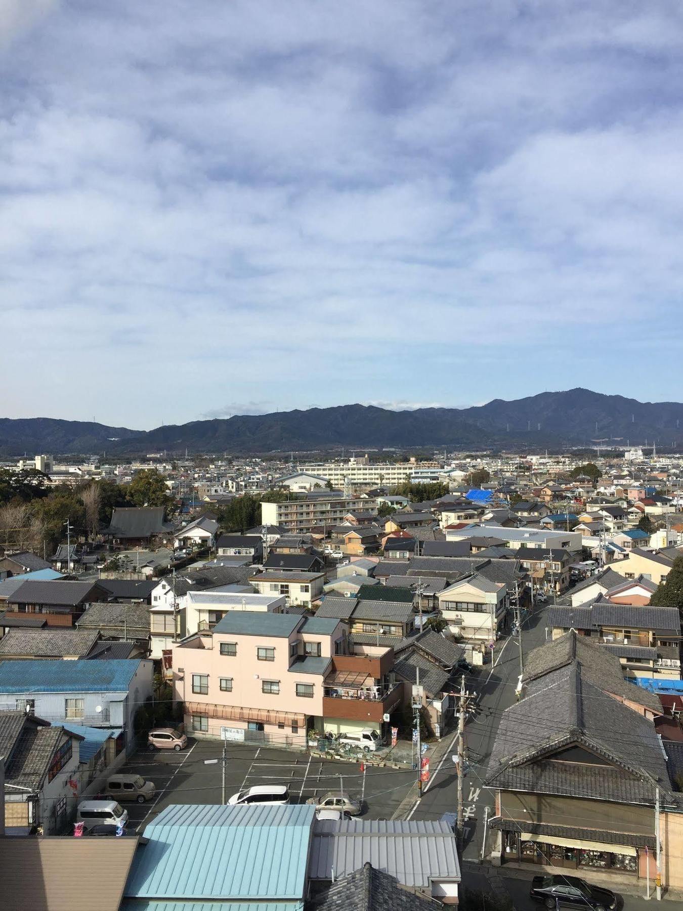Hotel Crown Hills Toyokawa Bagian luar foto